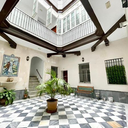 Gatu Villa Gadir, Preferente Mayores De 25 Anos Y Familias 카디스 외부 사진