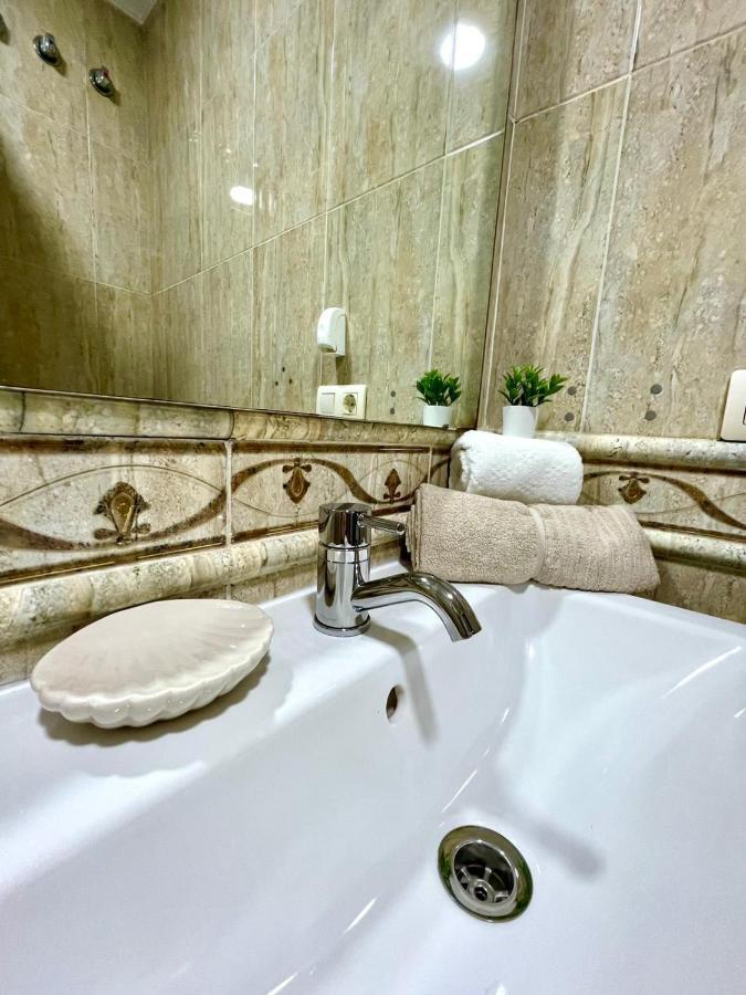 Gatu Villa Gadir, Preferente Mayores De 25 Anos Y Familias 카디스 외부 사진