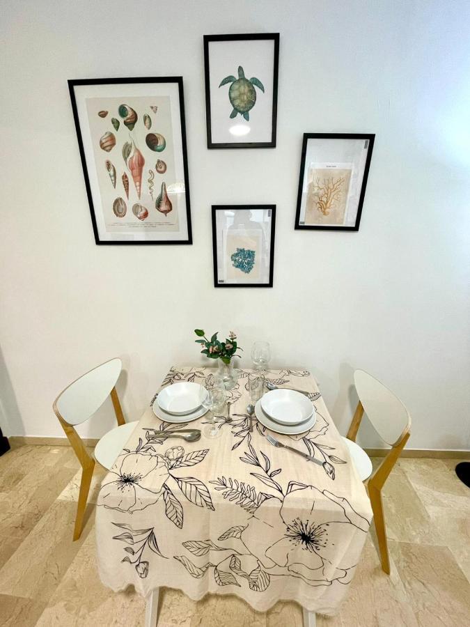 Gatu Villa Gadir, Preferente Mayores De 25 Anos Y Familias 카디스 외부 사진